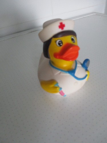 Gummiente quietscheente - gummiente,